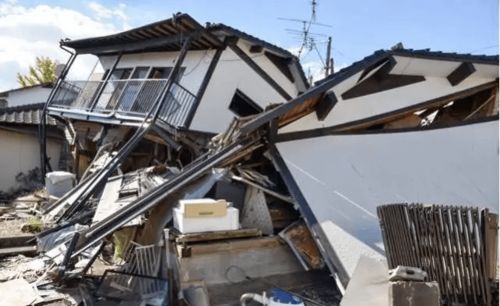 轻筑奇迹 三人七日筑就抗震抗风泡沫房，地坪材料的创新研发与购销新篇